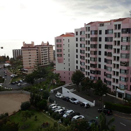Elegant Apartment With Sea Views By Trip2Portugal Funchal  Buitenkant foto