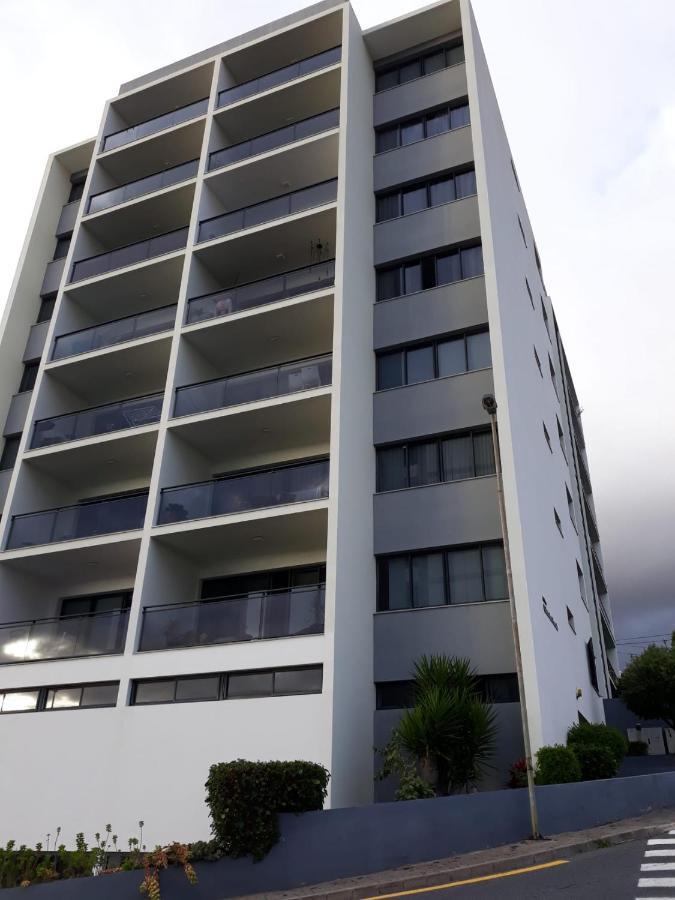 Elegant Apartment With Sea Views By Trip2Portugal Funchal  Buitenkant foto