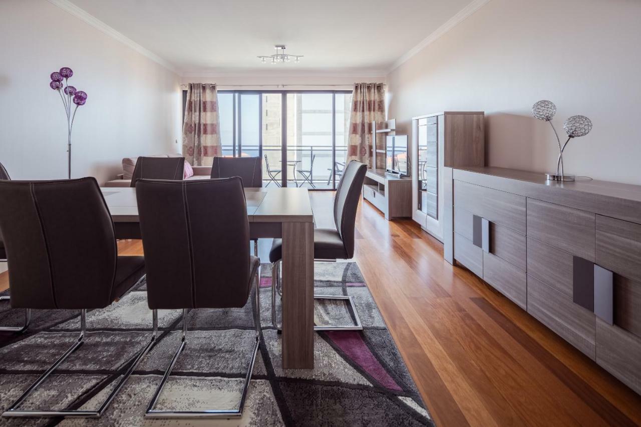 Elegant Apartment With Sea Views By Trip2Portugal Funchal  Buitenkant foto
